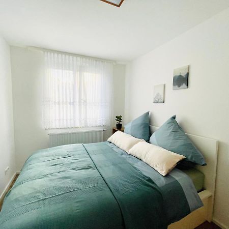 Frisch Renoviertes Und Charmantes Apartment Щутгарт Екстериор снимка