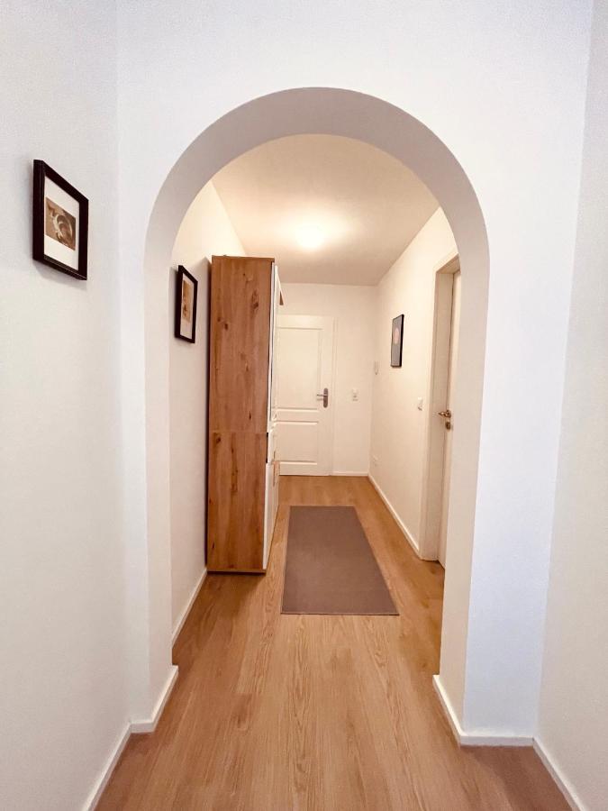 Frisch Renoviertes Und Charmantes Apartment Щутгарт Екстериор снимка